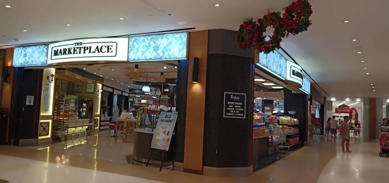 One Uptown Opposite Of Grandhyatt Hotel Manila Taguig City Zewnętrze zdjęcie
