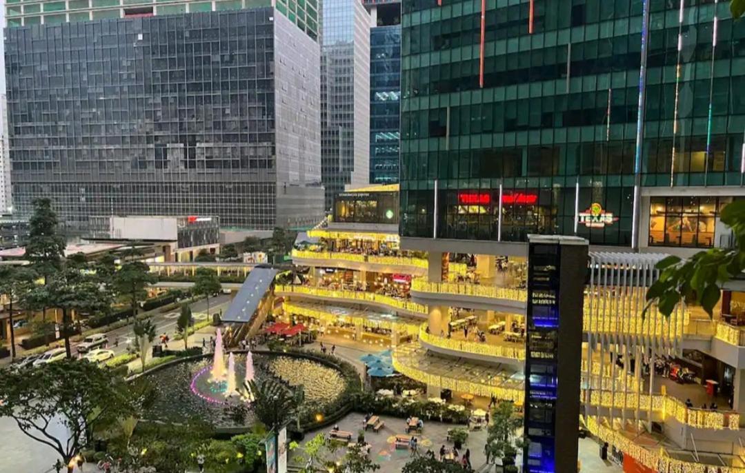 One Uptown Opposite Of Grandhyatt Hotel Manila Taguig City Pokój zdjęcie